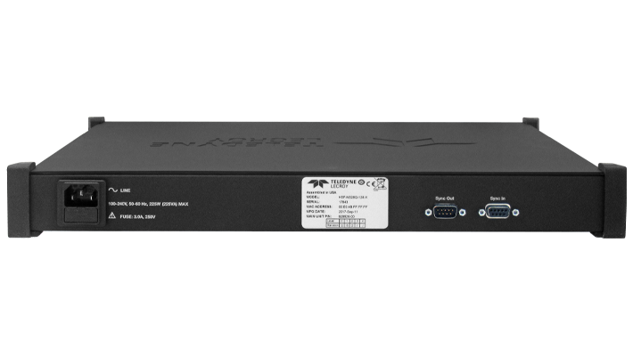 Sierranet M328Q 協議分析儀背面